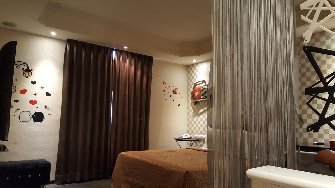 גאושיונג Windmill Fashion Hotel מראה חיצוני תמונה